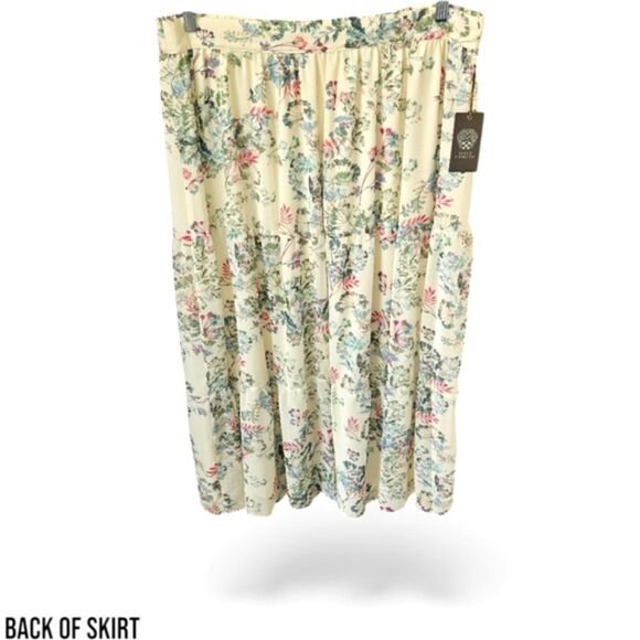 VINCE CAMUTO Plus Size Dandelion Floral Tiered Lined Maxi Skirt 1X - Picture 7 of 16